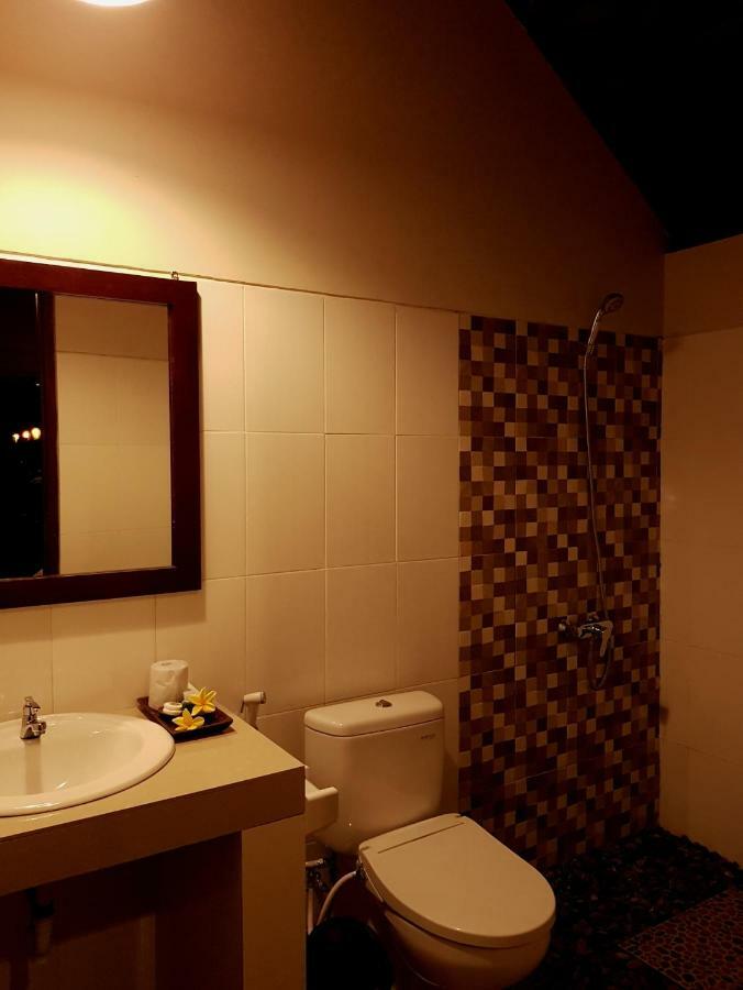 Ghamed Sari Hotel Luaran gambar